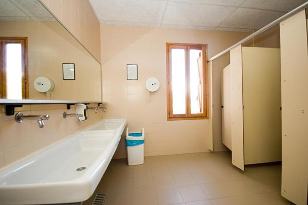 La Casa De Pineta Hostel บีเอลซา ภายนอก รูปภาพ